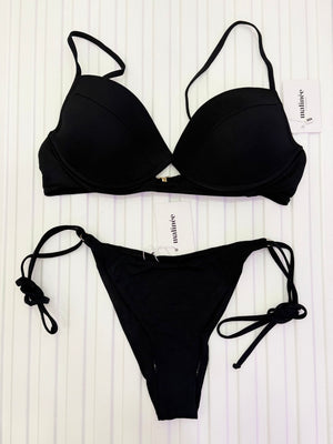 Bikini Matinée