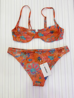 Bikini Matinée