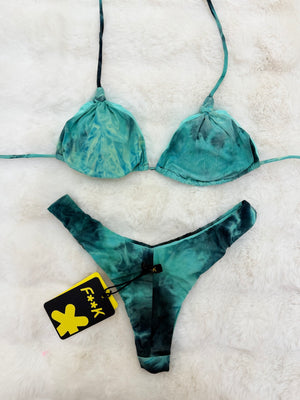 Bikini F**k