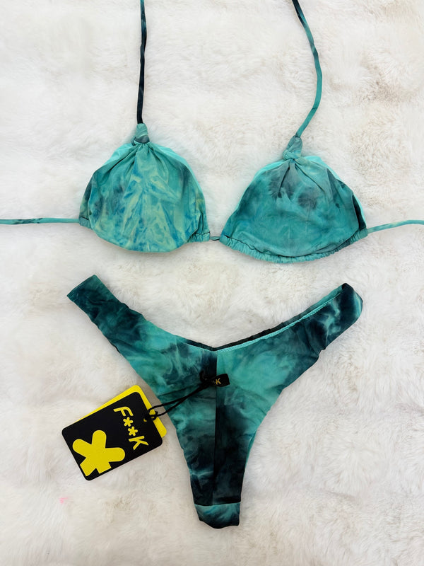 Bikini F**k