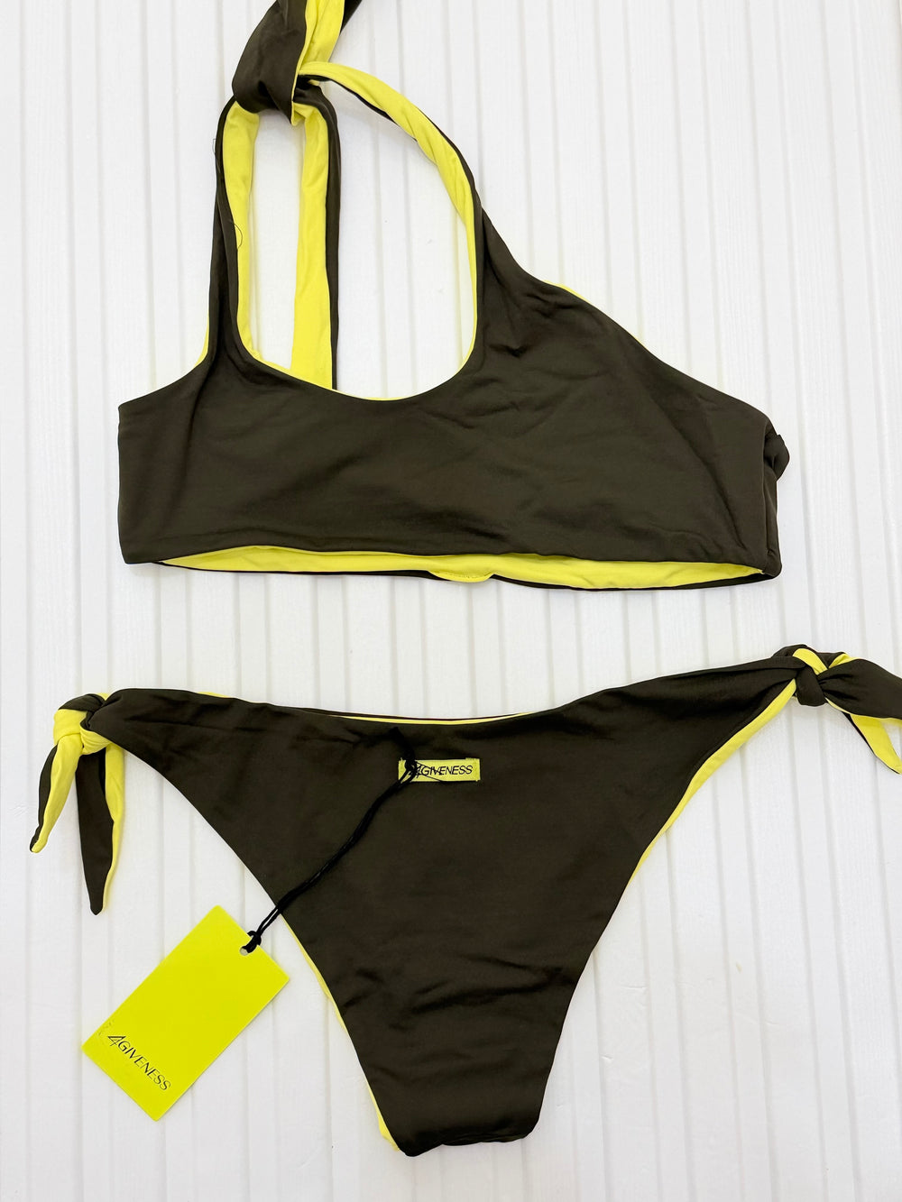 Bikini 4giveness