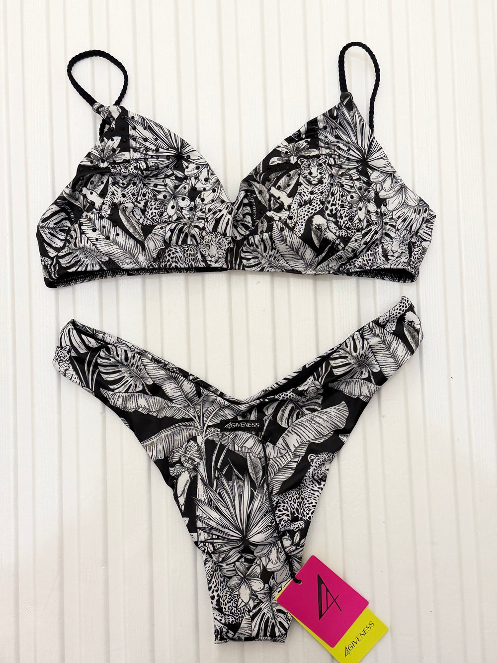 Bikini 4giveness