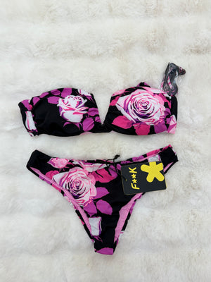 Bikini F**k