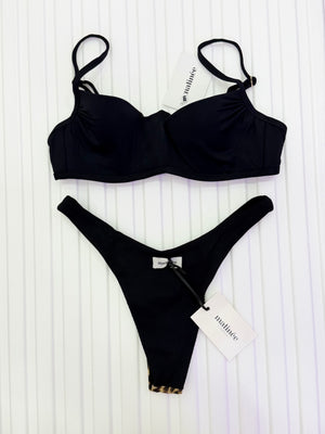 Bikini Matinée