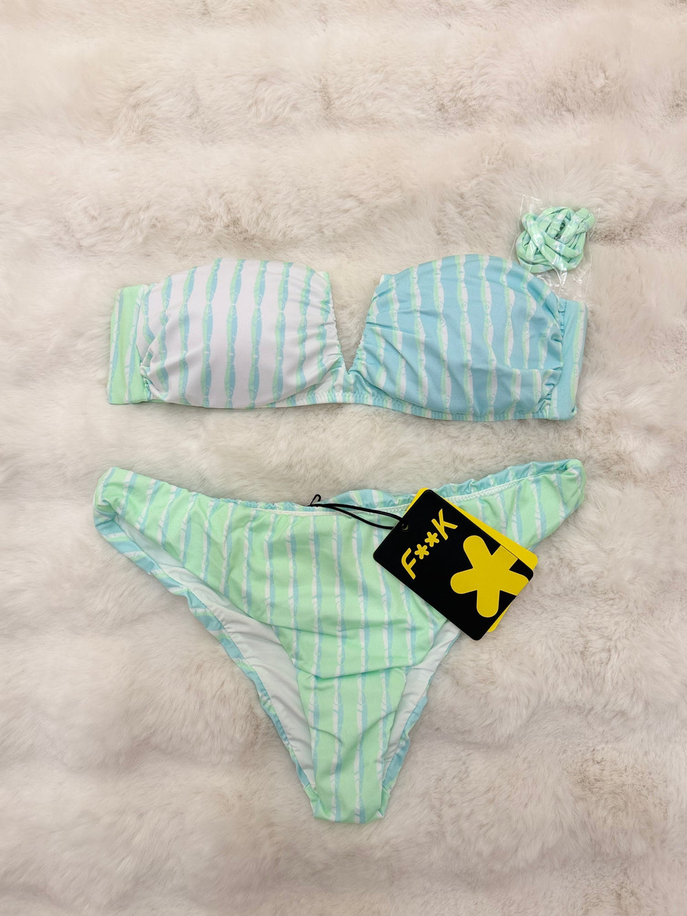 Bikini F**k
