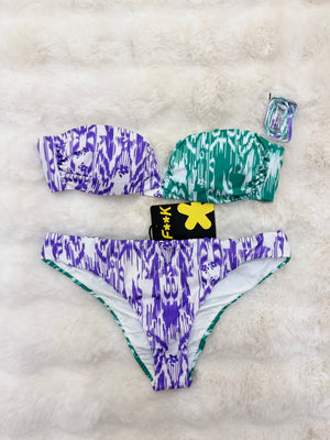 Bikini F**k