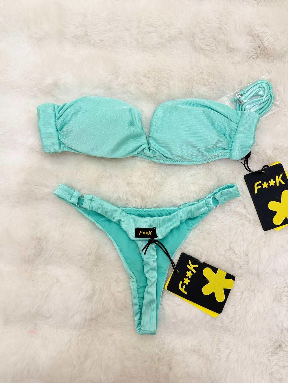 Bikini F**k