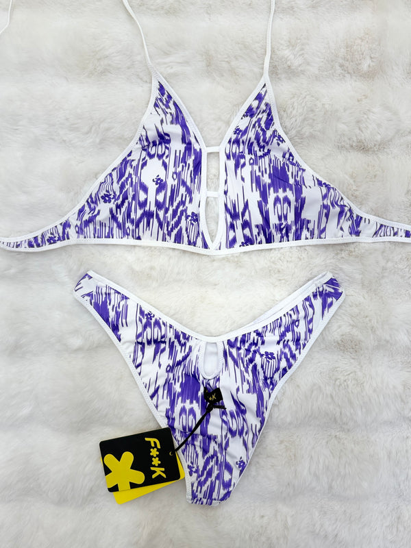 Bikini F**k