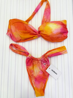 Bikini Matinée