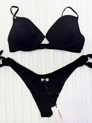 Bikini Matinée