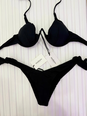 Bikini Matinée