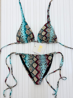 Bikini  I-AM