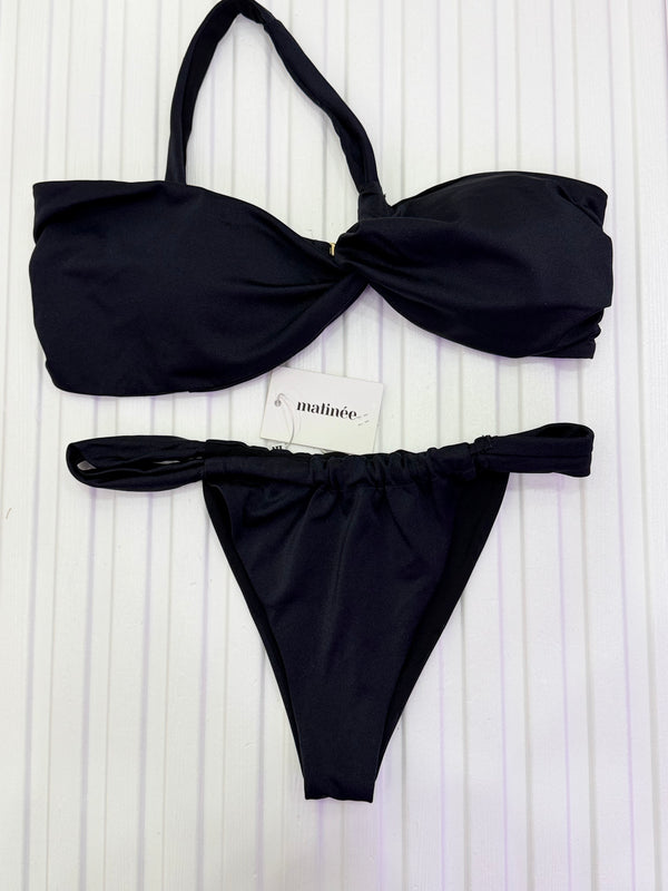 Bikini Matinée
