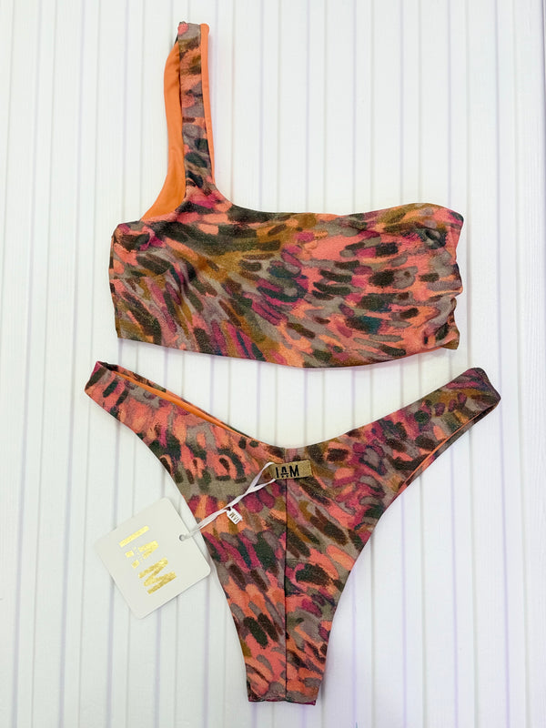 Bikini I AM