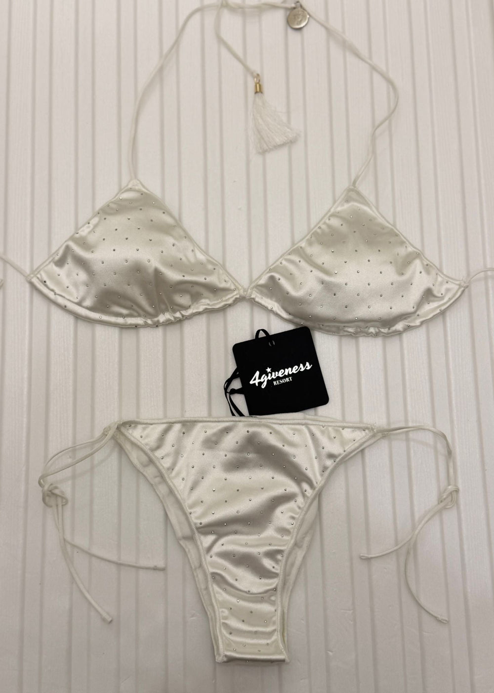 Bikini 4giveness