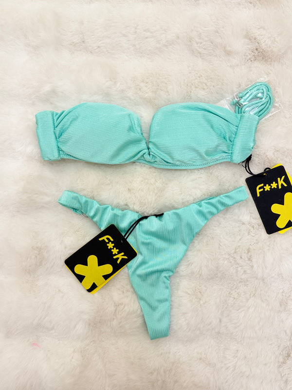Bikini F**k