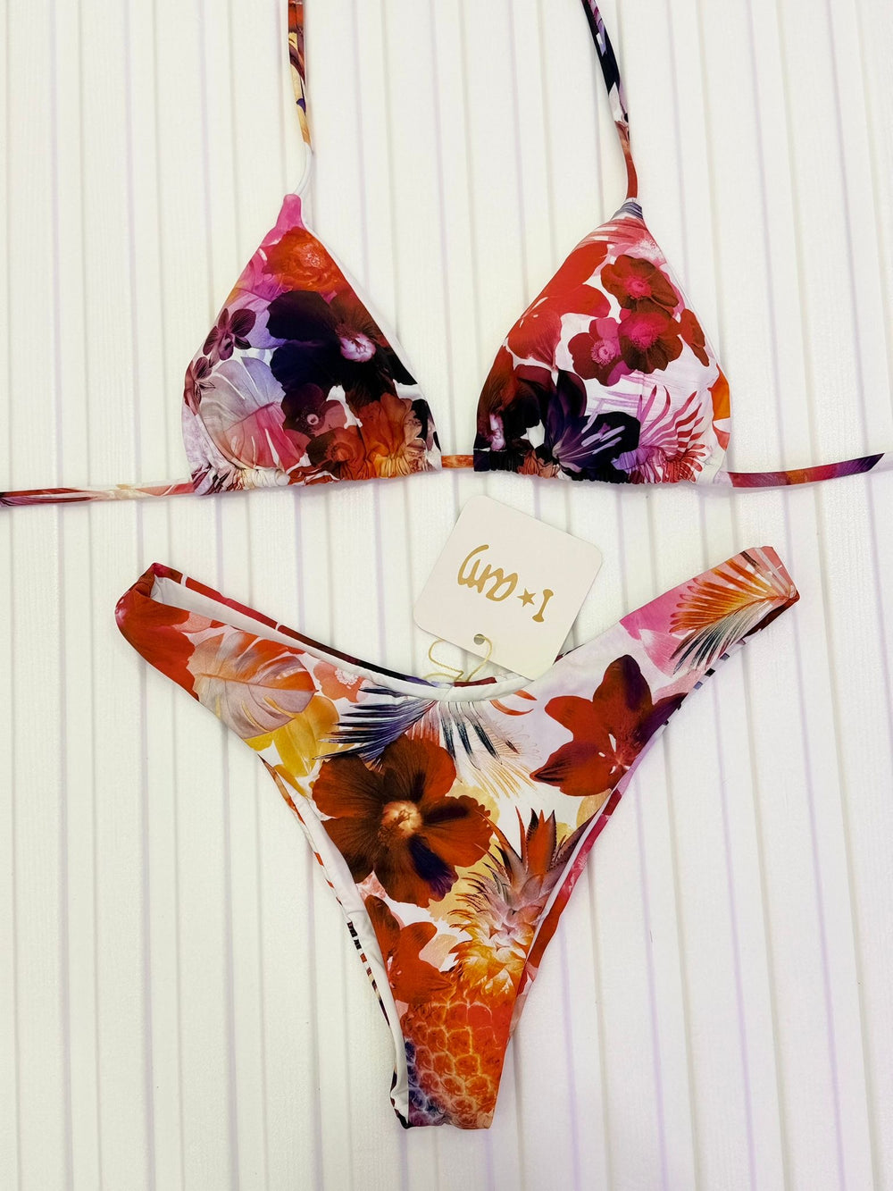 Bikini I-AM