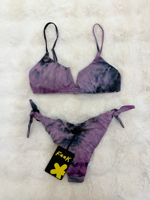 Bikini F**k