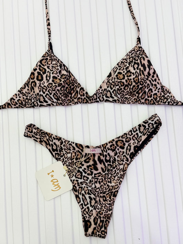 Bikini I AM