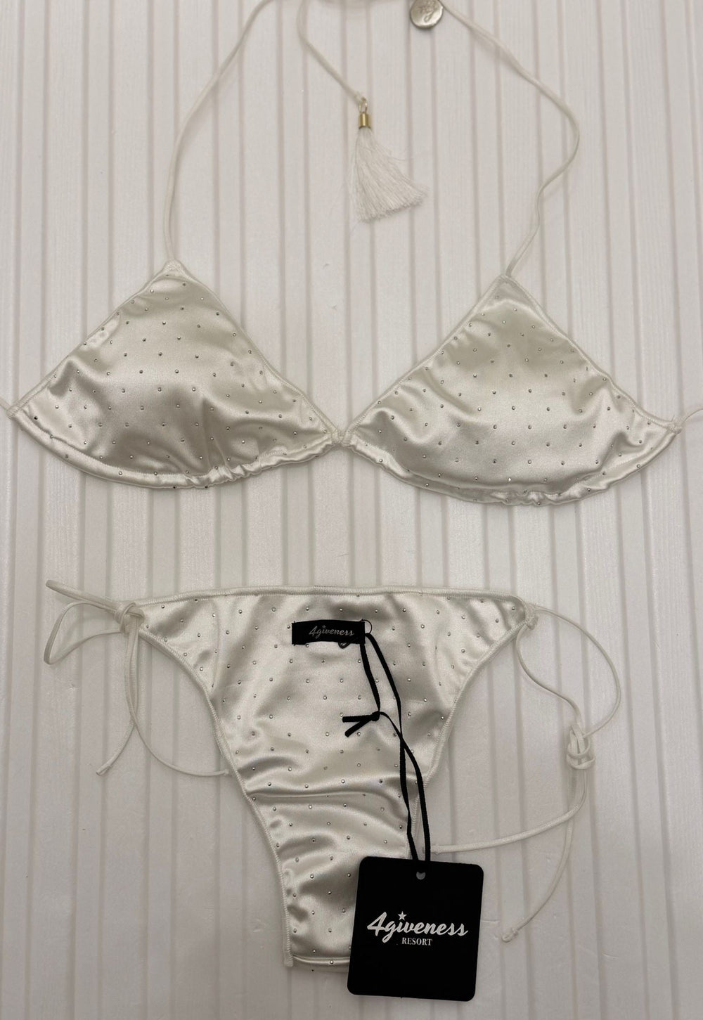 Bikini 4giveness