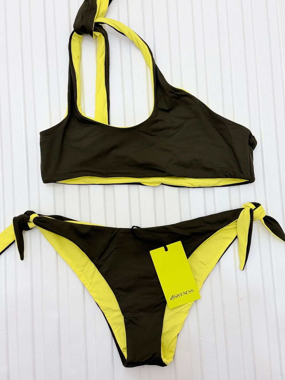 Bikini 4giveness