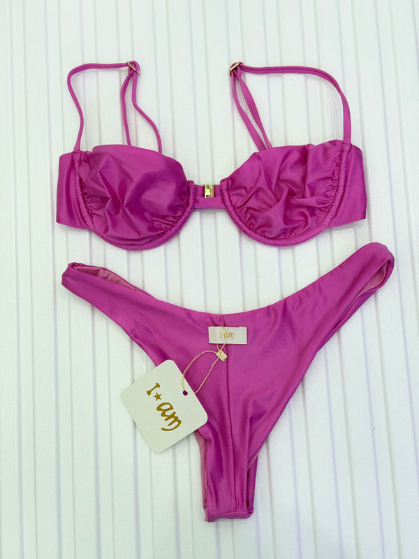 Bikini I AM