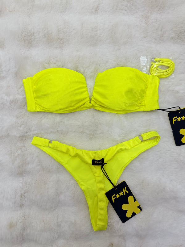 Bikini F**k