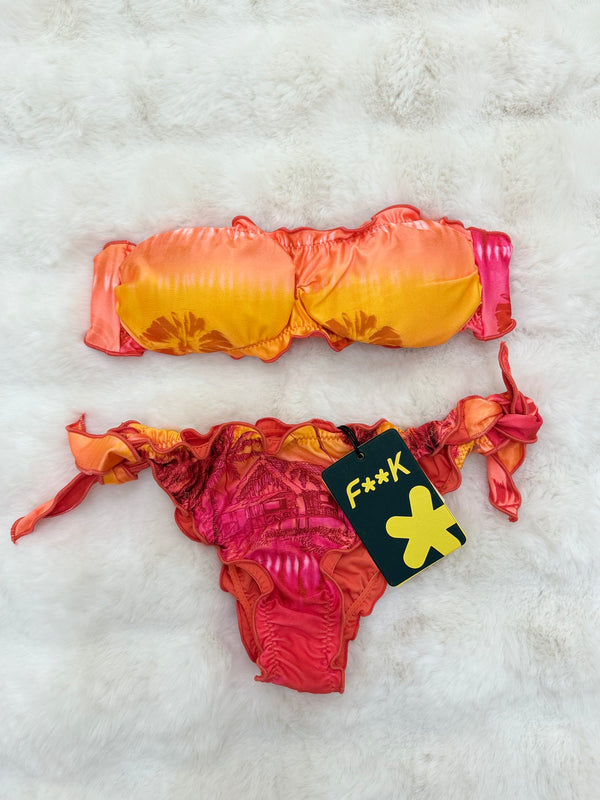 Bikini F**k