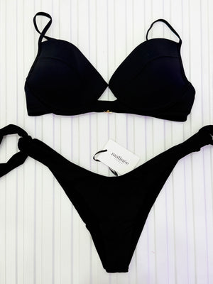Bikini Matinée