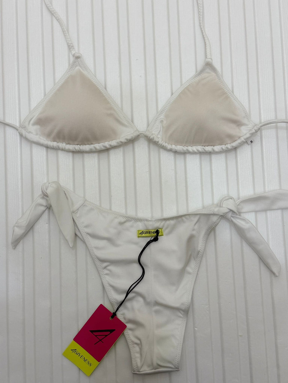 Bikini 4giveness